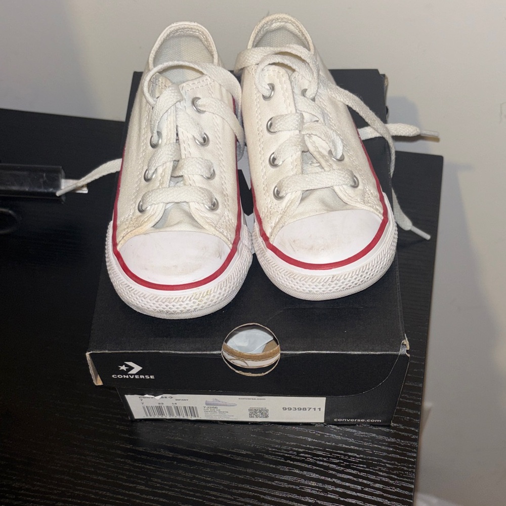 Converse Kids Cream and Red Sneakers
